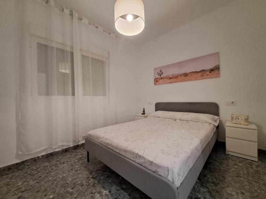 Altamira White & Bright Apartment Almeria Exterior photo